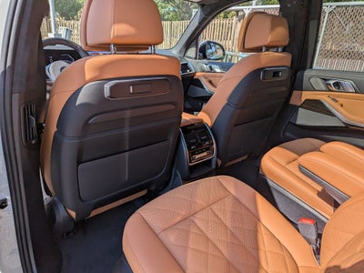 2027 BMW X7 xDrive40i