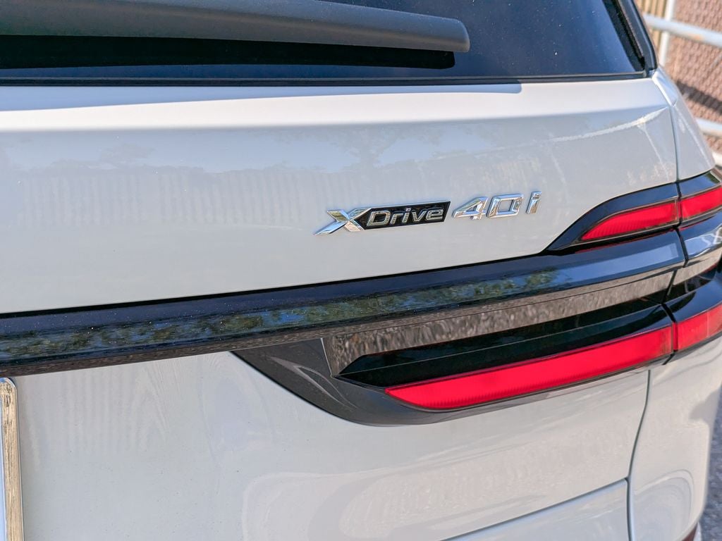 2027 BMW X7 xDrive40i