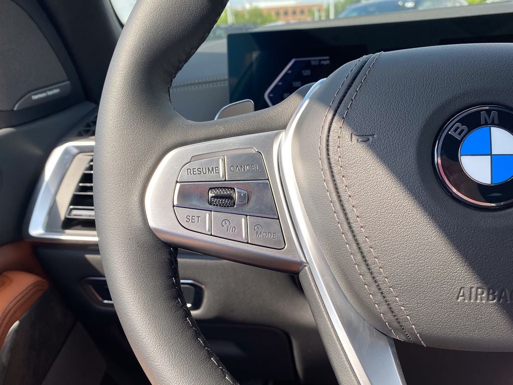 2027 BMW X7 xDrive40i