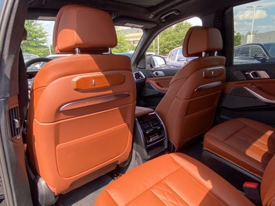 2027 BMW X7 xDrive40i