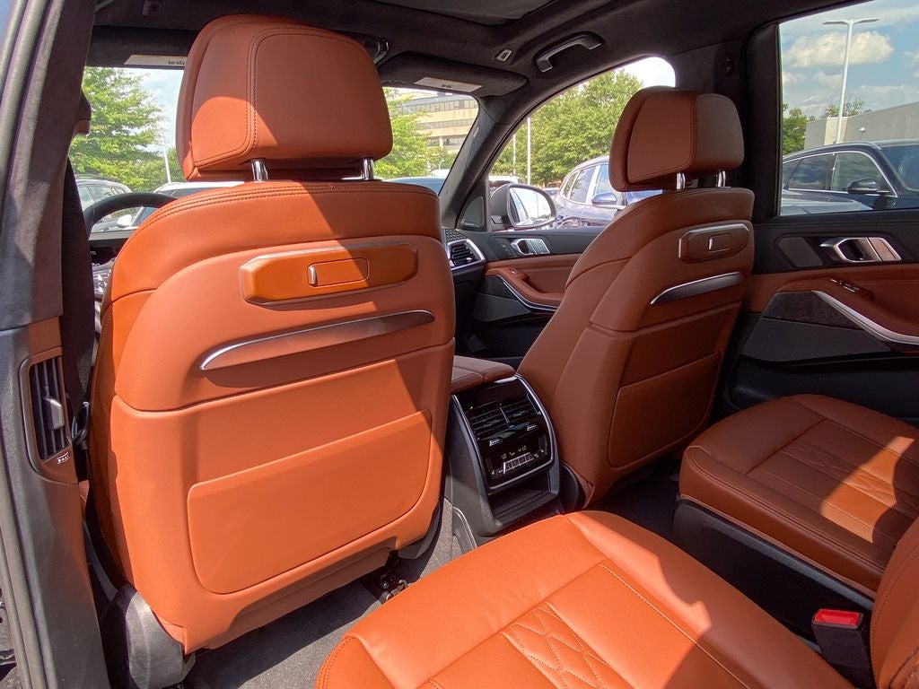 2027 BMW X7 xDrive40i