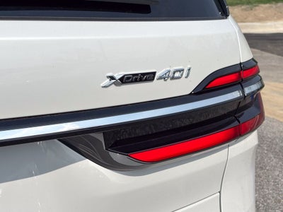 2027 BMW X7 xDrive40i