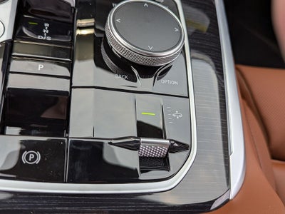 2027 BMW X7 xDrive40i