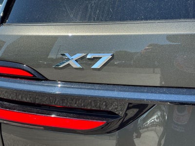 2027 BMW X7 xDrive40i