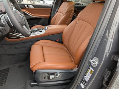 2027 BMW X7 xDrive40i