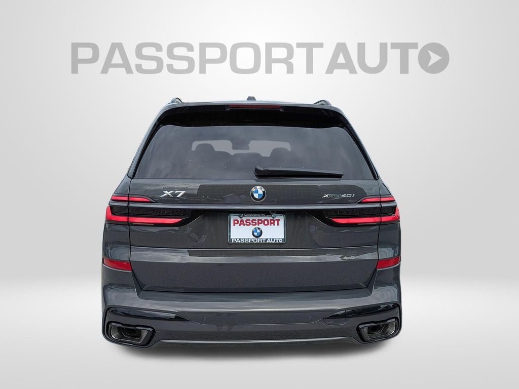 2027 BMW X7 xDrive40i