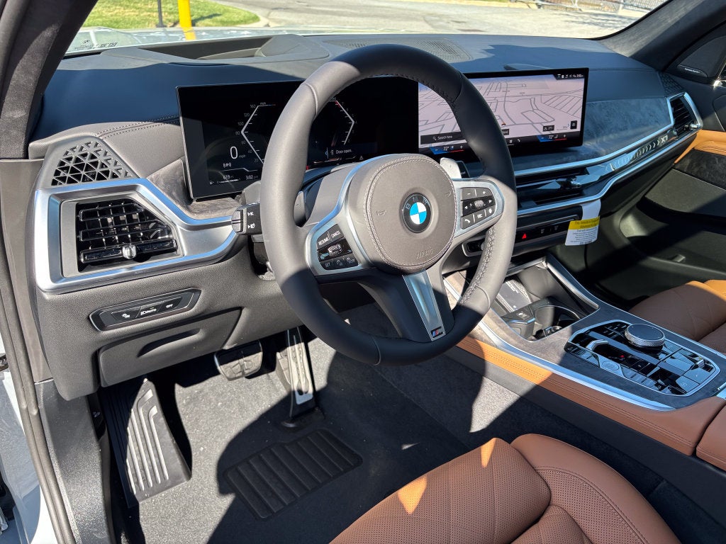 2027 BMW X7 xDrive40i