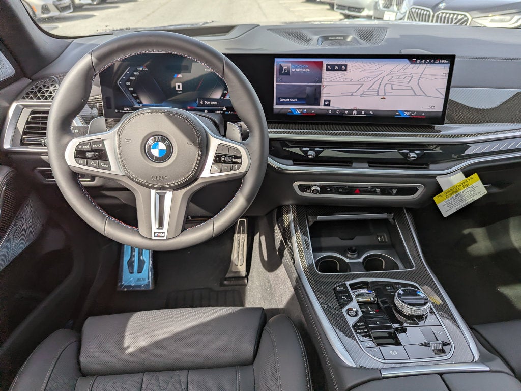 2027 BMW X7 M60i