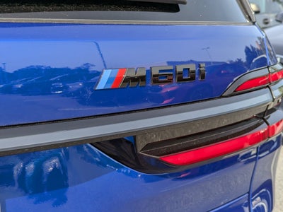 2027 BMW X7 M60i
