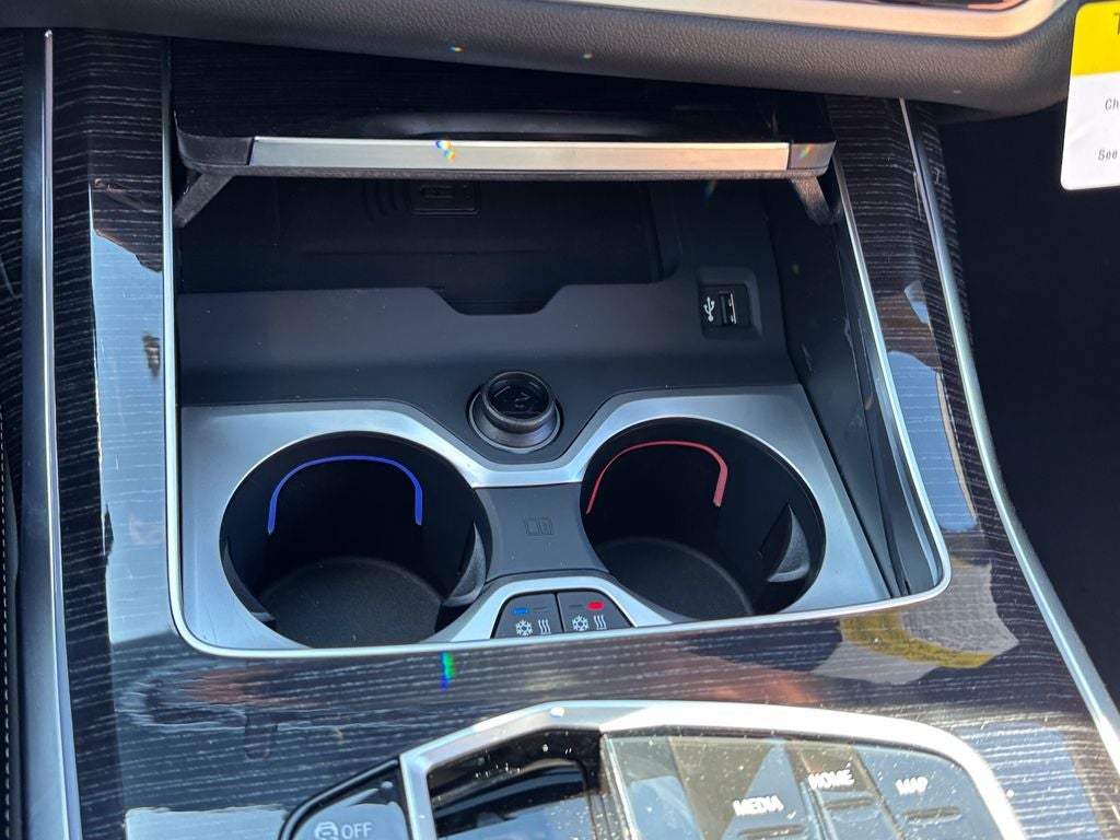 2026 BMW X7 M60i