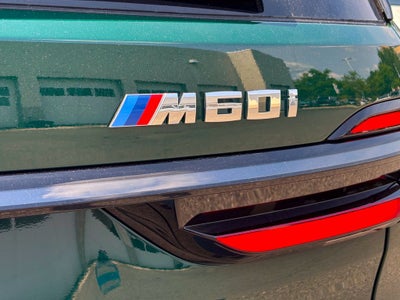 2027 BMW X7 M60i