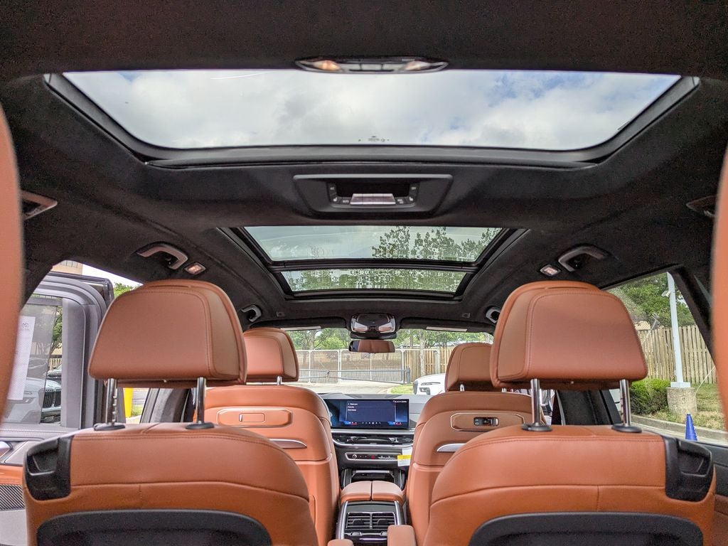 2027 BMW X7 M60i