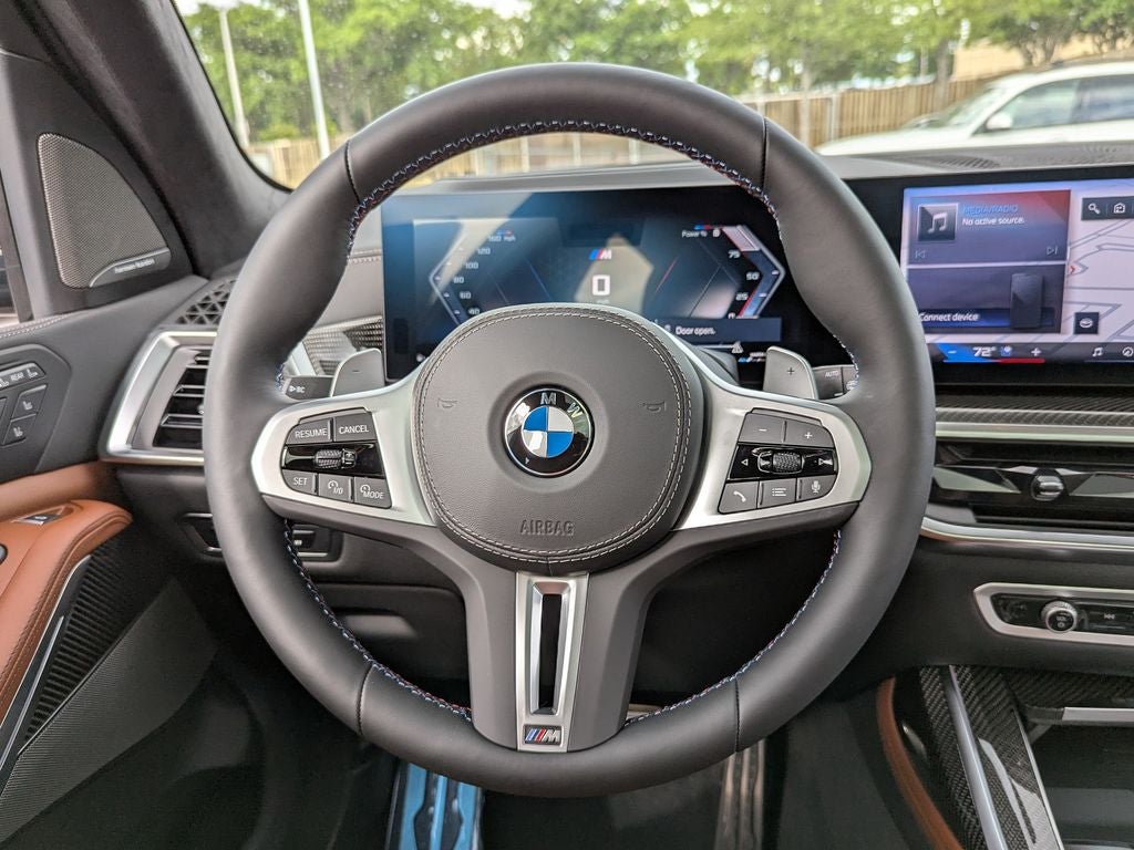 2027 BMW X7 M60i