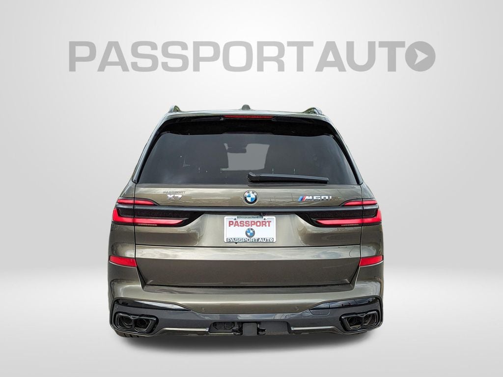 2027 BMW X7 M60i