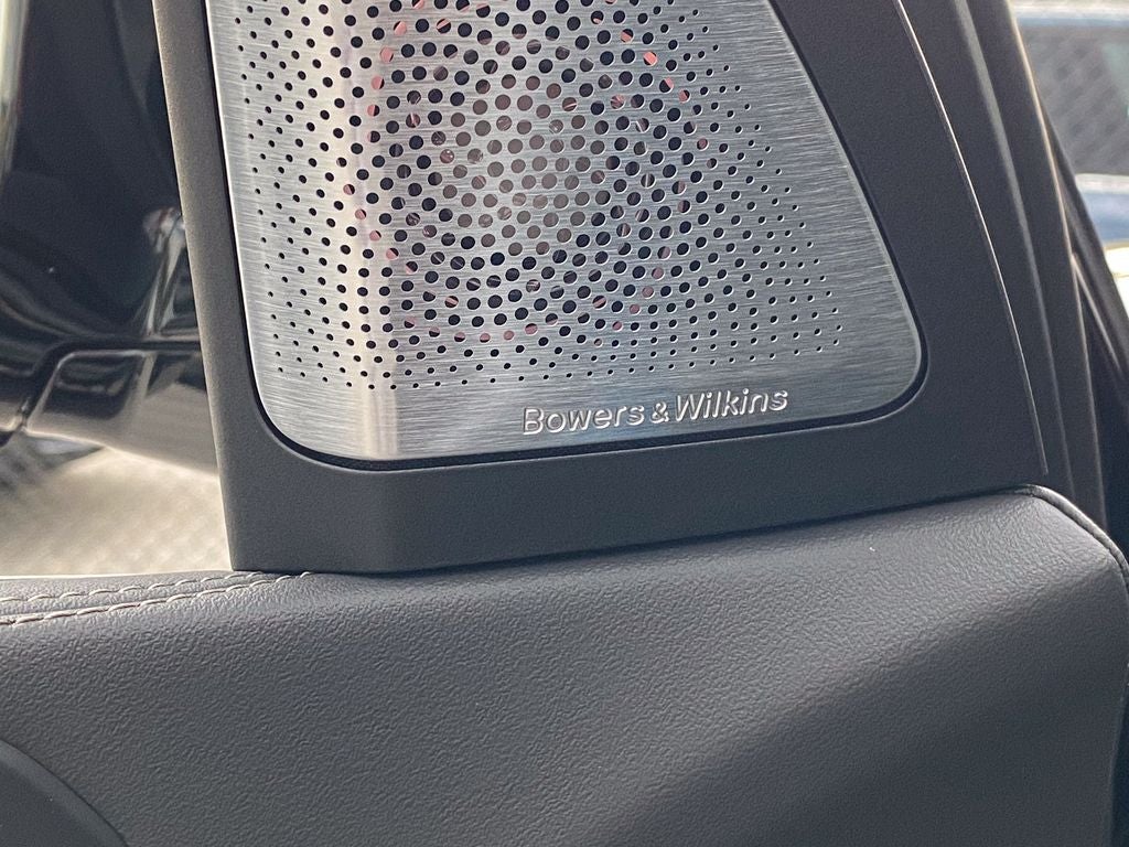 2027 BMW X7 M60i