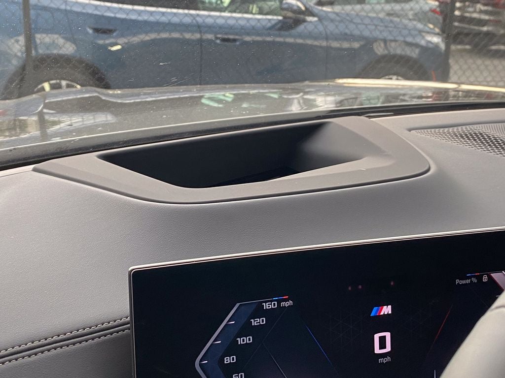 2027 BMW X7 M60i