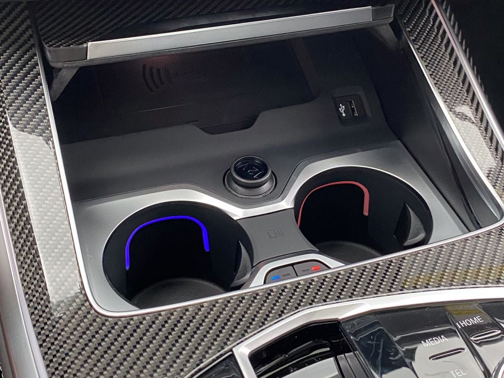 2027 BMW X7 M60i