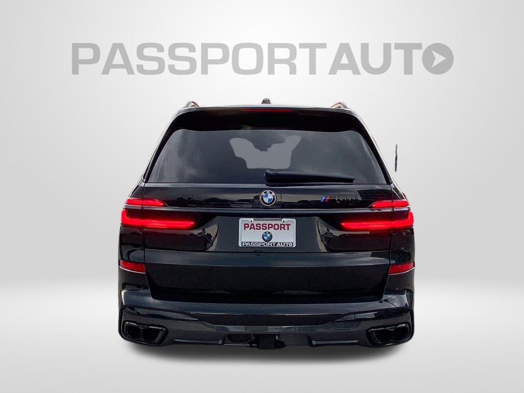 2027 BMW X7 M60i