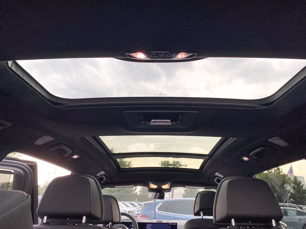 2027 BMW X7 M60i