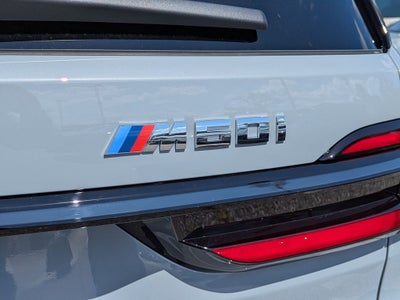 2027 BMW X7 M60i