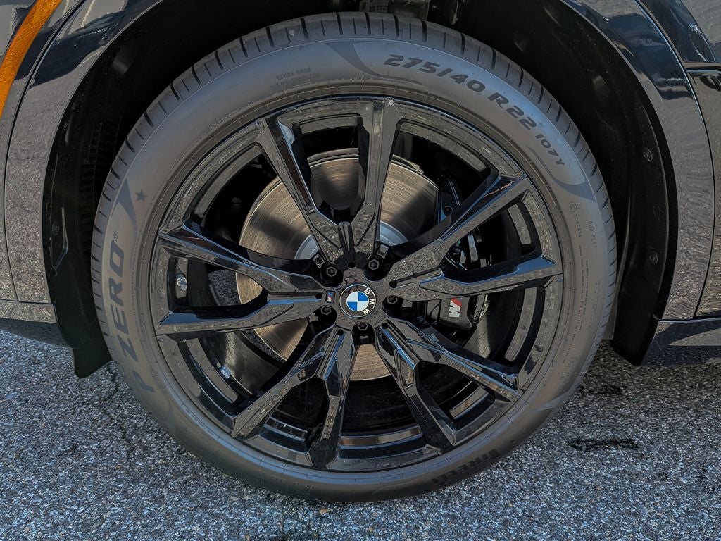 2027 BMW X7 M60i