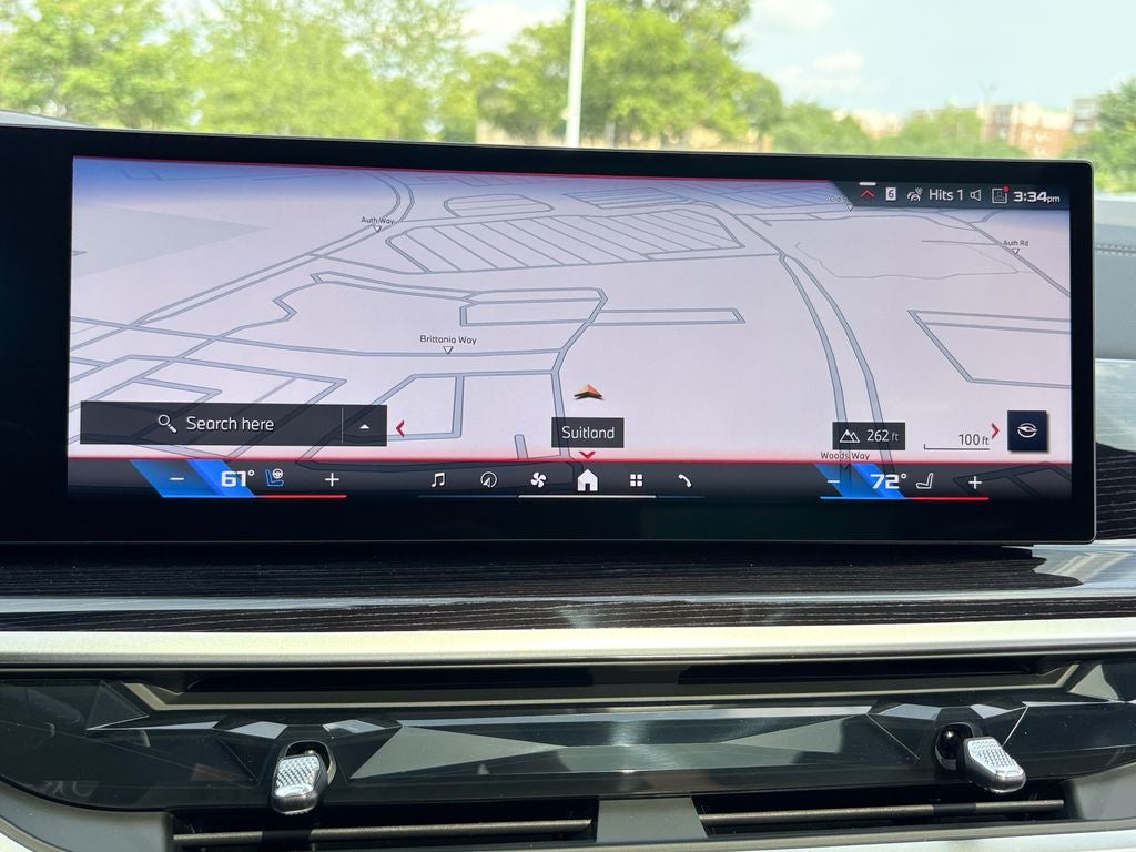 2027 BMW X7 M60i