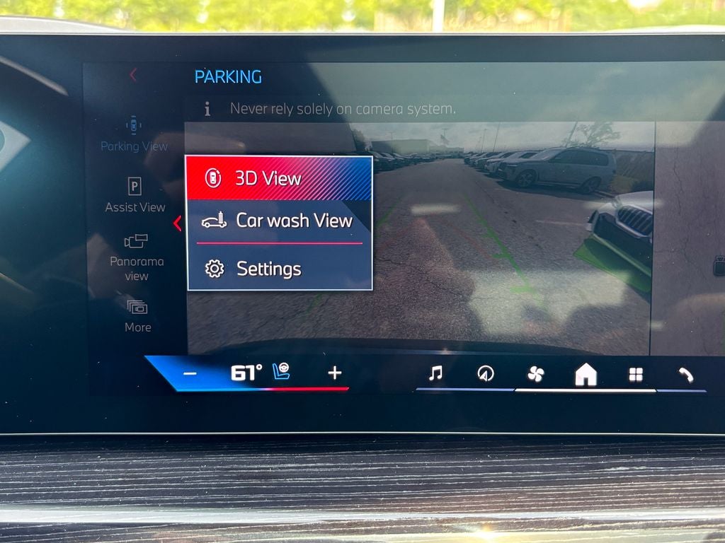 2027 BMW X7 M60i