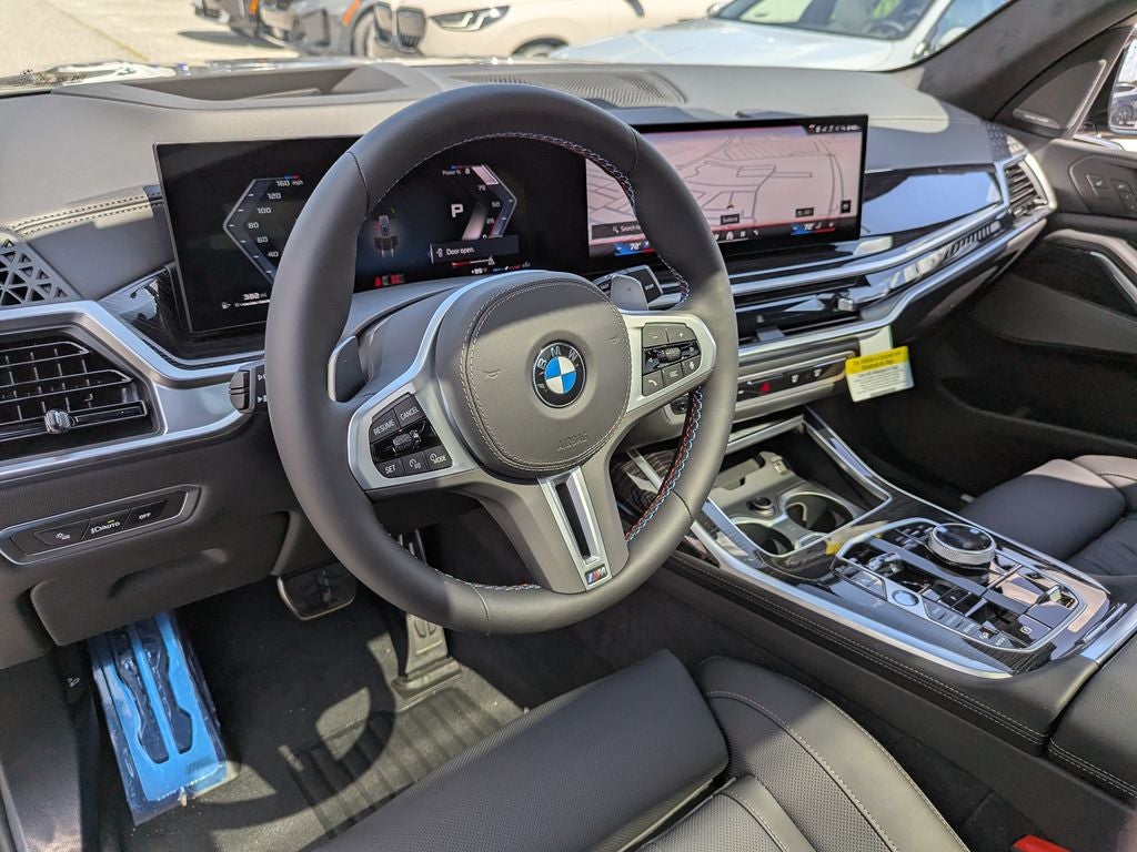 2027 BMW X7 M60i