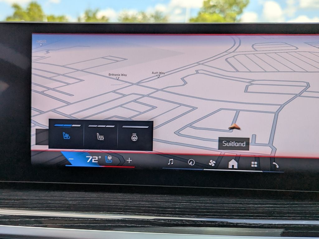 2027 BMW X7 M60i