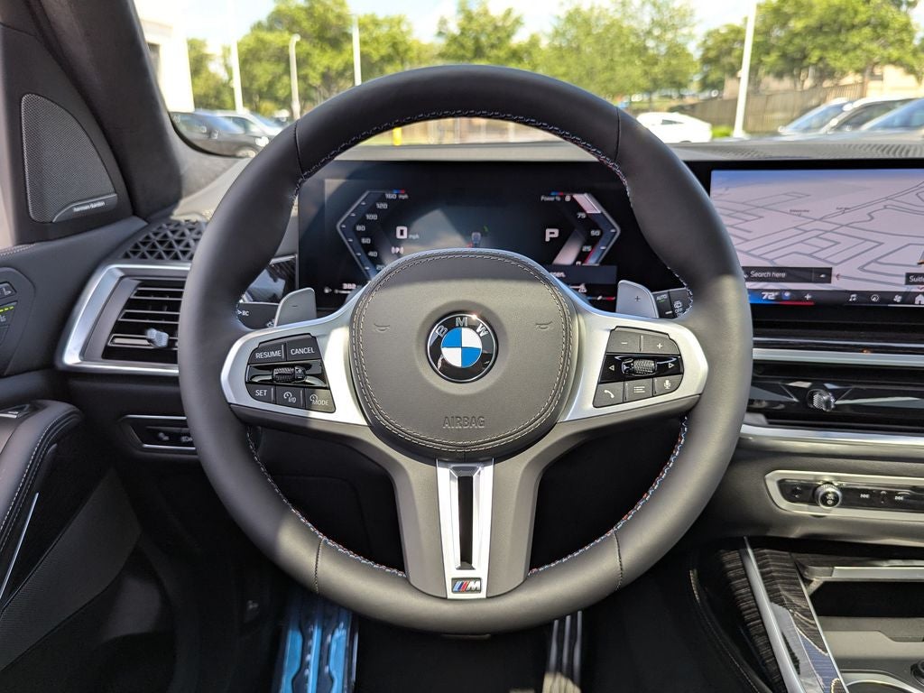 2027 BMW X7 M60i