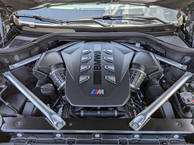 2027 BMW X7 M60i