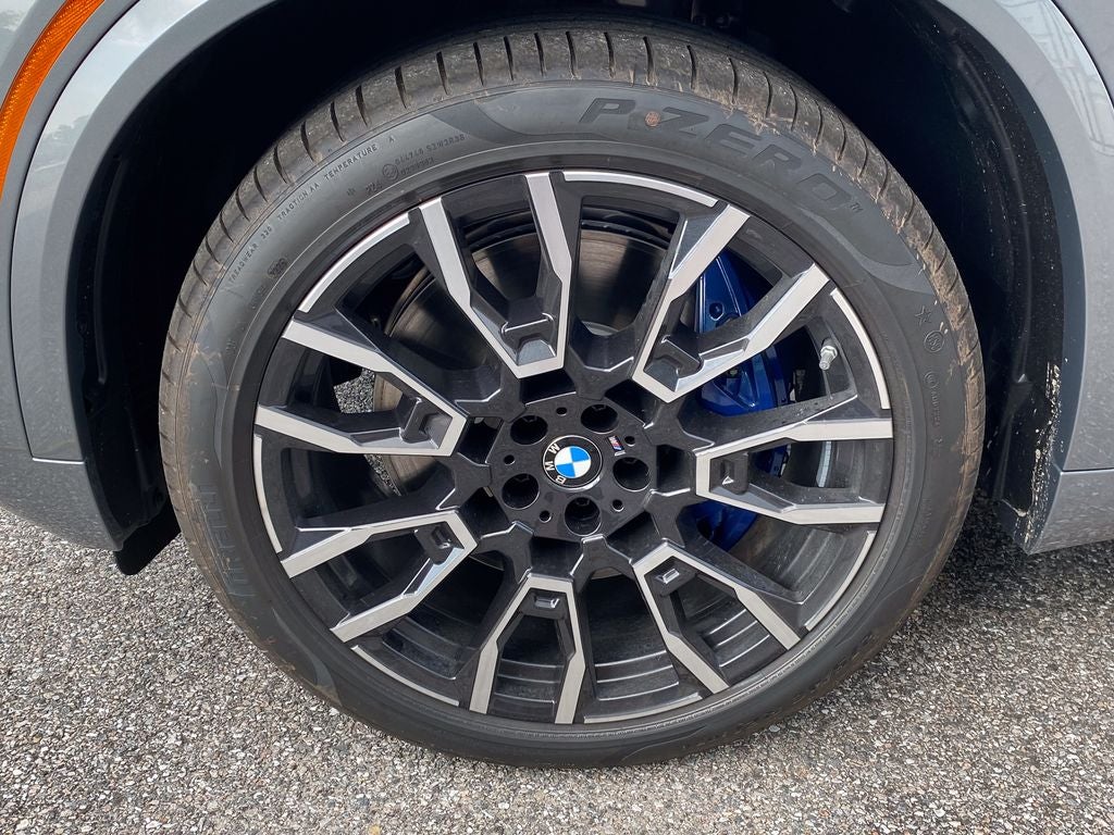 2026 BMW X5 M60i
