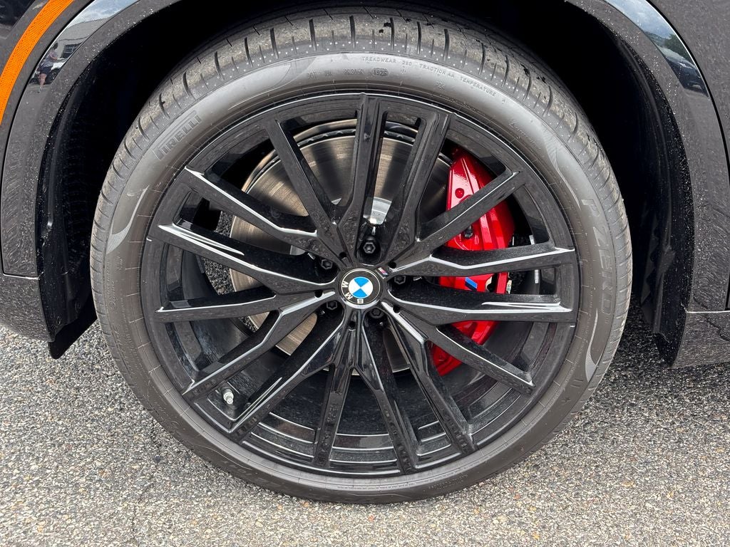 2026 BMW X5 M60i