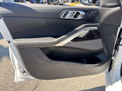 2027 BMW X6 xDrive40i