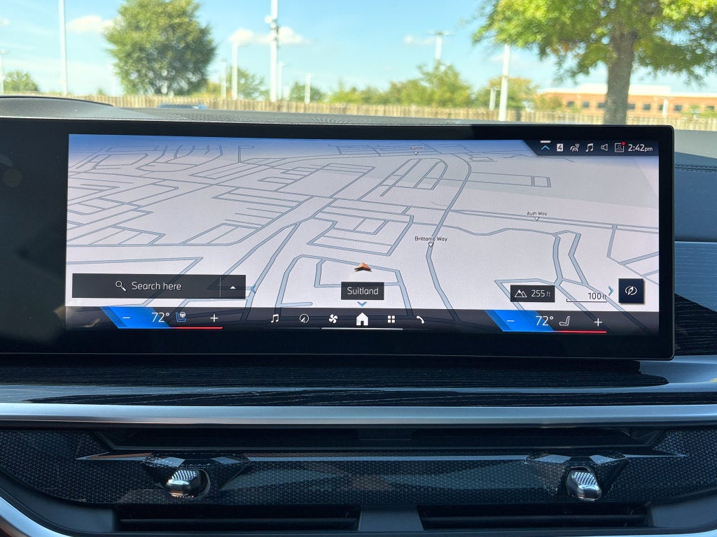 2027 BMW X6 xDrive40i