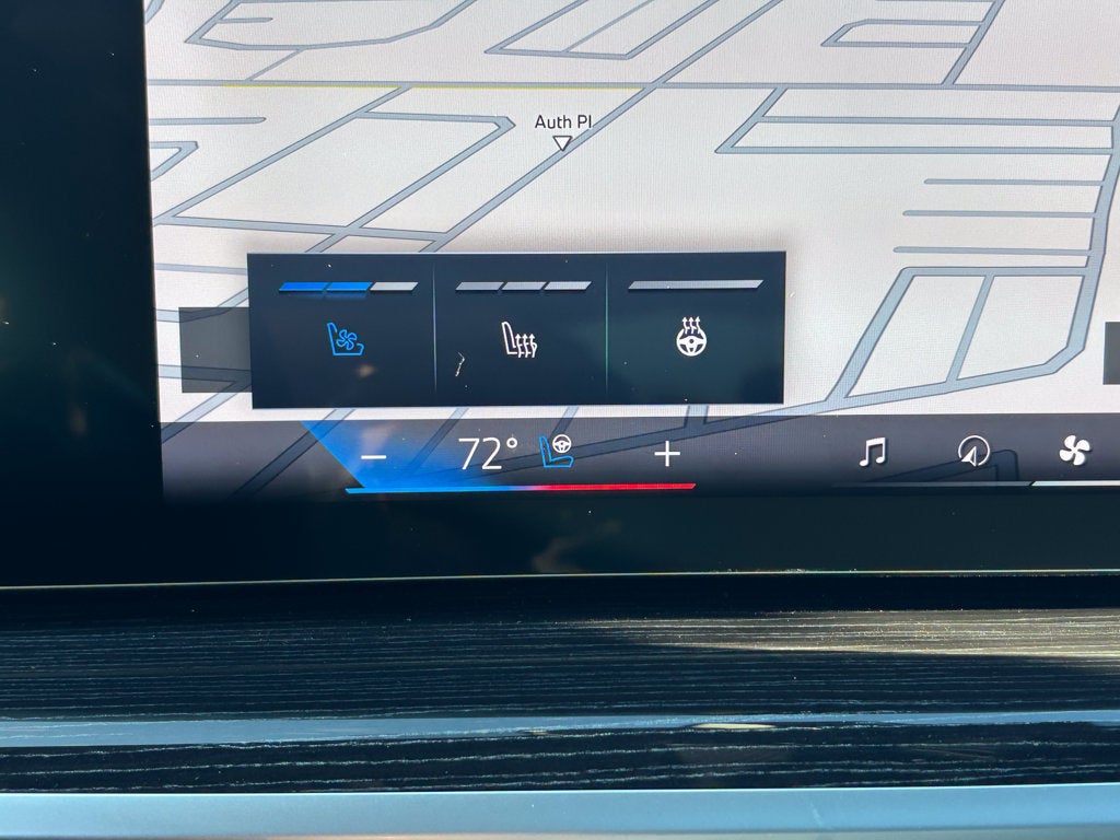 2027 BMW X6 xDrive40i