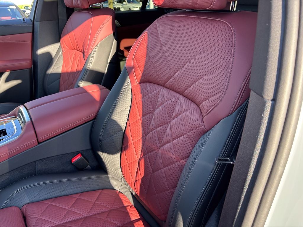 2027 BMW X6 xDrive40i