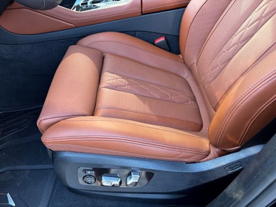 2027 BMW X6 xDrive40i