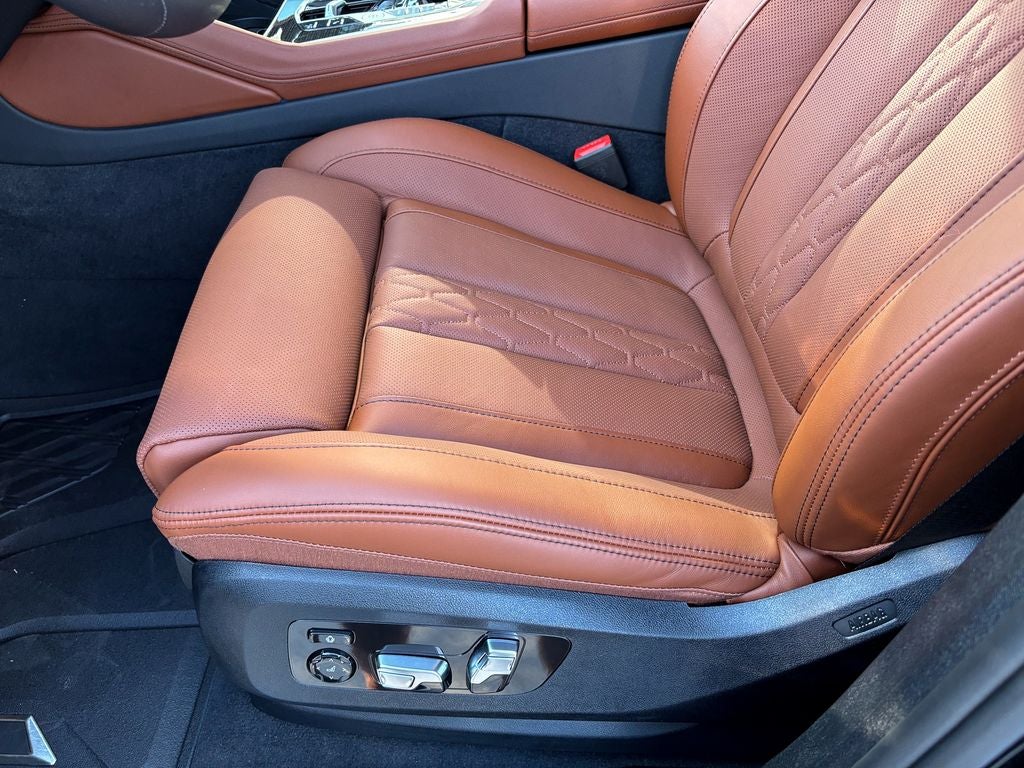 2027 BMW X6 xDrive40i