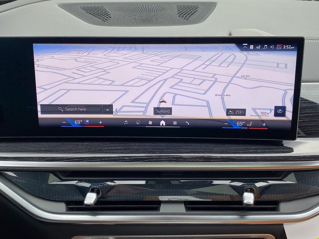 2027 BMW X6 xDrive40i