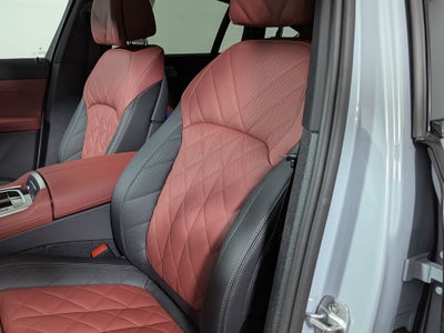 2027 BMW X6 xDrive40i