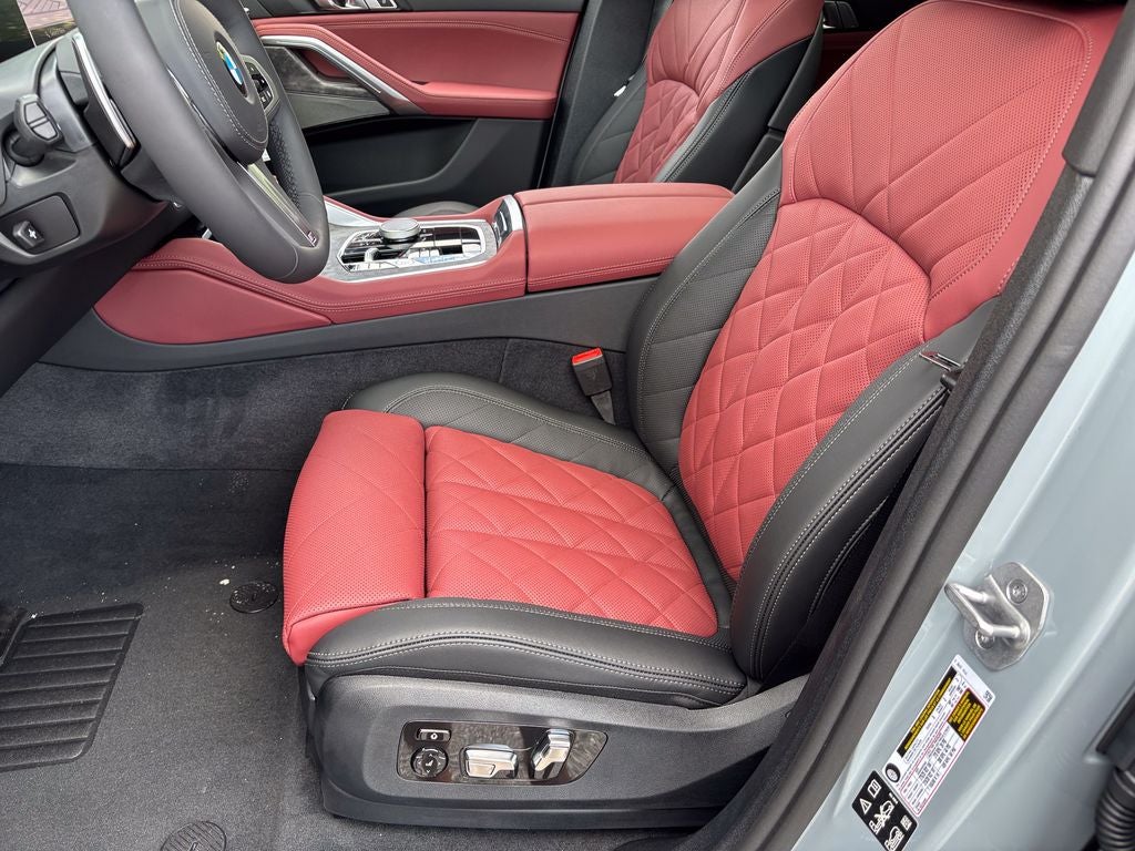 2027 BMW X6 xDrive40i