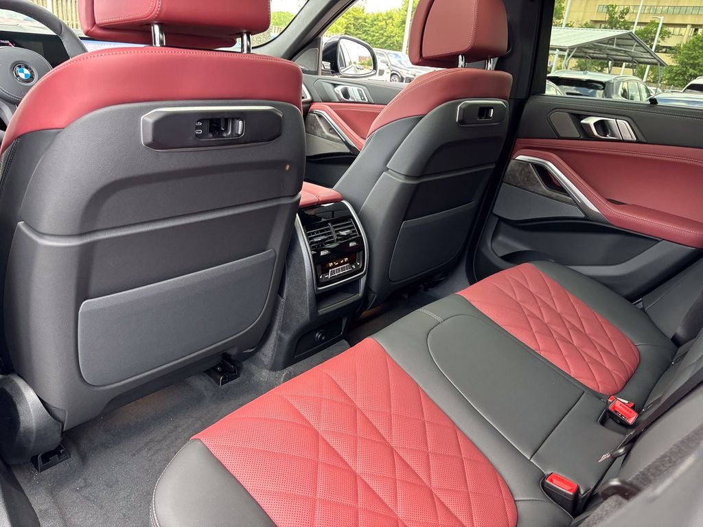 2027 BMW X6 xDrive40i