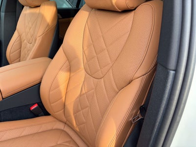 2027 BMW X6 xDrive40i