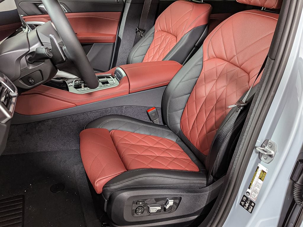 2026 BMW X6 xDrive40i