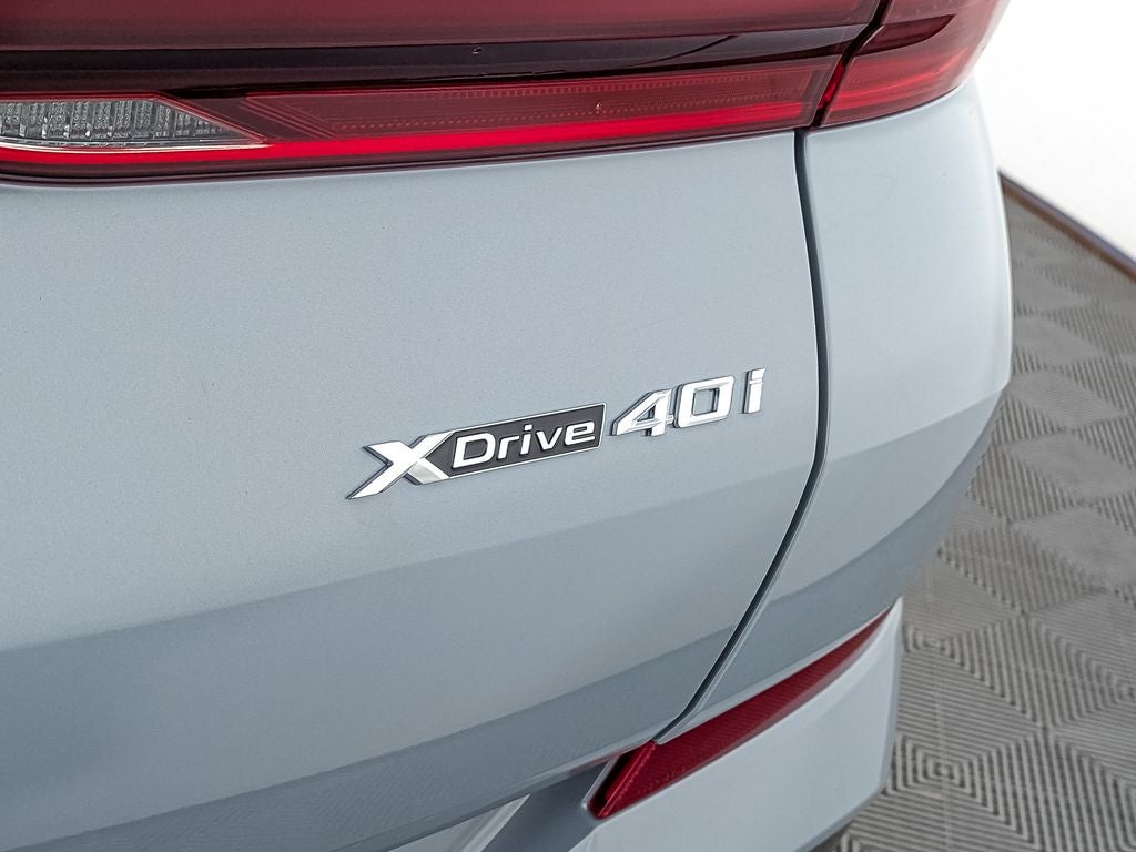 2026 BMW X6 xDrive40i