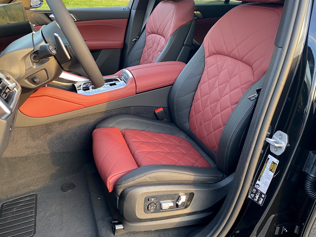 2027 BMW X6 xDrive40i