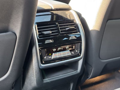 2027 BMW X6 xDrive40i