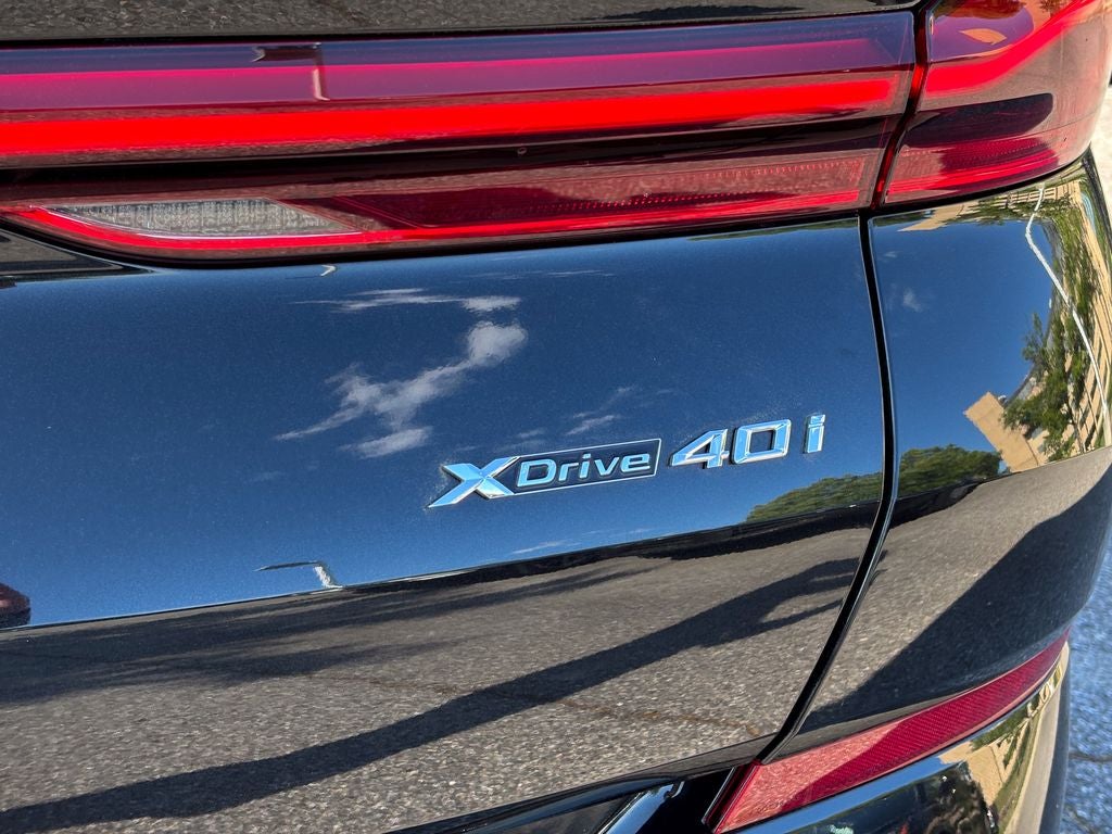 2027 BMW X6 xDrive40i