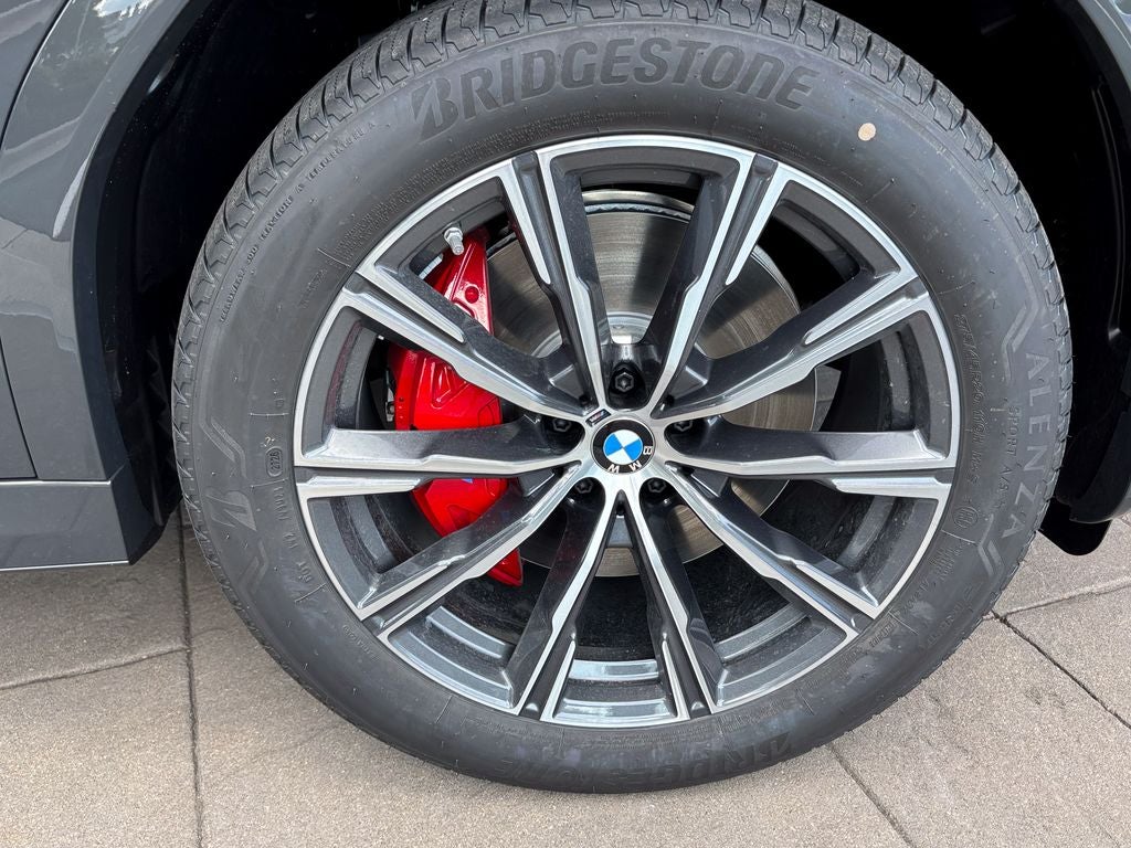 2027 BMW X6 xDrive40i